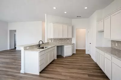 1537 Dresser Street, Graham, TX 76450 - Photo 4