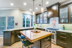 701 Lakehurst Ct, Southlake, TX 76092 - Photo 12