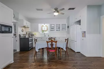 209 Williams Street, Waxahachie, TX 75165 - Photo 12