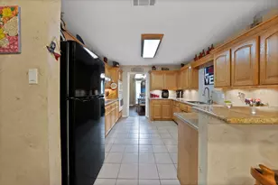 422 Shadowwood Trail, Ovilla, TX 75154 - Photo 12