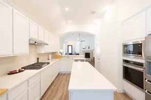 3918 Southbend Ct, Denison, TX 75020 - Photo 4