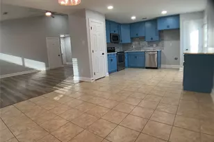 1315 Allante Ct, Euless, TX 76040 - Photo 4