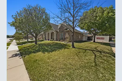 1305 Mallard Circle, Mansfield, TX 76063 - Photo 2