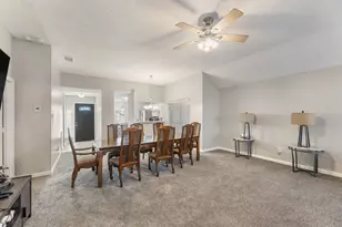 1813 Frosted Hill Dr, Carrollton, TX 75010 - Photo 8