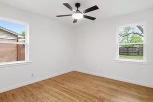 1112 Noble Ave, Carrollton, TX 75006 - Photo 16