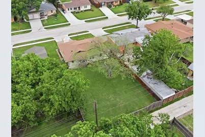1112 Noble Avenue, Carrollton, TX 75006 - Photo 1