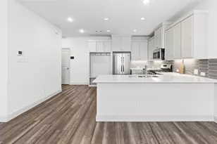 320 Parkside Dr, Argyle, TX 76226 - Photo 6