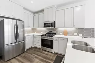 320 Parkside Dr, Argyle, TX 76226 - Photo 10