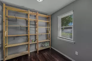 220 Cooper Dr, Hurst, TX 76053 - Photo 10