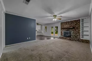 220 Cooper Dr, Hurst, TX 76053 - Photo 6