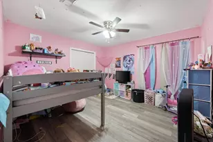 802 Crest Oak Ct, Arlington, TX 76012 - Photo 20