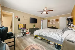 802 Crest Oak Ct, Arlington, TX 76012 - Photo 14