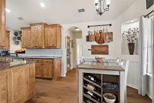 199 Newfield Ln, Springtown, TX 76082 - Photo 12