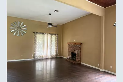 280 W 4th Street, Crawford, TX 76638 - Photo 4