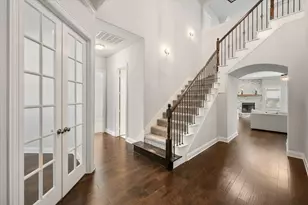 312 Equestrian Dr, Waxahachie, TX 75165 - Photo 2