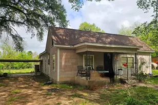 200 Jay St, Trinidad, TX 75163 - Photo 2
