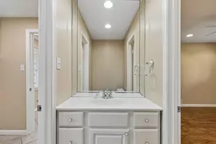 7718 Querida Ln, Dallas, TX 75248 - Photo 18