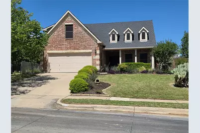 2716 Park Place, Burleson, TX 76028 - Photo 1