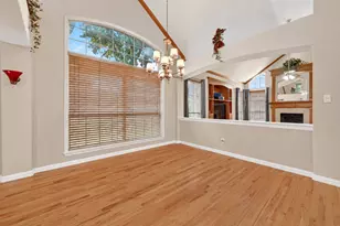 656 Links View Ct, Grand Prairie, TX 75052 - Photo 6