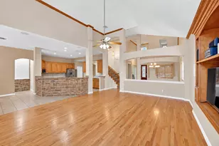 656 Links View Ct, Grand Prairie, TX 75052 - Photo 8