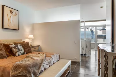 2430 Victory Park Lane #2206, Dallas, TX 75219 - Photo 18