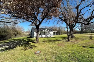 1210 Lindsey St, Denton, TX 76205 - Photo 18