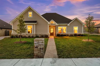 929 Northern Dancer Drive, Hewitt, TX 76643 - Photo 1