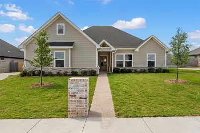 929 Northern Dancer Drive, Hewitt, TX 76643 - Photo 1