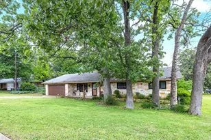 1730 Hull St, Denison, TX 75020 - Photo 2