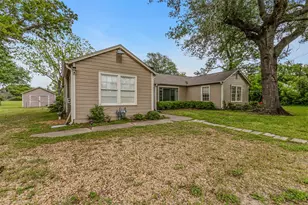 914 Griffith Ave, Terrell, TX 75160 - Photo 2