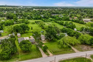 914 Griffith Ave, Terrell, TX 75160 - Photo 6