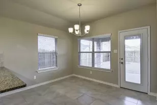 10016 Kemah Pl, McKinney, TX 75071 - Photo 8