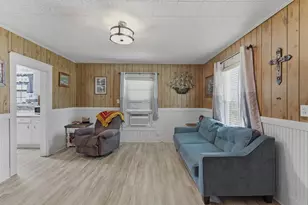 2414 E Ennis Ave, Ennis, TX 75119 - Photo 14