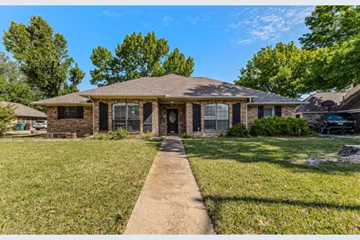 1531 Pickwick Lane, Denton, TX 76209 - Photo 1