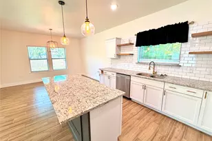 1720 Lloyd Ave, Fort Worth, TX 76105 - Photo 8