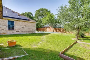 704 Red Oak, Crowley, TX 76036 - Photo 32