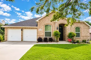2609 Valencia Ln, Denton, TX 76210 - Photo 1