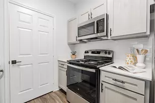 1600 N 9th St, Midlothian, TX 76065 - Photo 2