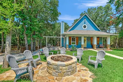 343 Plantation Avenue, Pottsboro, TX 75076 - Photo 2