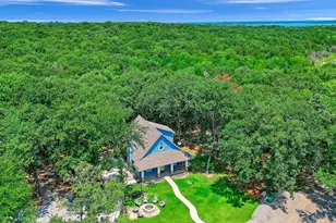 343 Plantation Ave, Pottsboro, TX 75076 - Photo 4