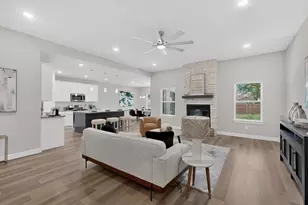 501 Pemberton Dr, White Settlement, TX 76108 - Photo 10