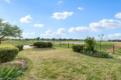 7402 Round Hill Road, McKinney, TX 75072 - Photo 36
