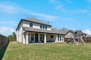 2500 Williamsburg Dr, Melissa, TX 75454 - Photo 2