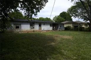 6614 Bridges Ave, Richland Hills, TX 76118 - Photo 14