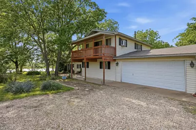 5106 Gibson Court, Granbury, TX 76049 - Photo 1