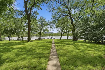 5106 Gibson Court, Granbury, TX 76049 - Photo 4
