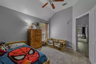 2514 Mustang Dr, Arlington, TX 76001 - Photo 20