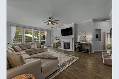 2514 Mustang Drive, Arlington, TX 76001 - Photo 6