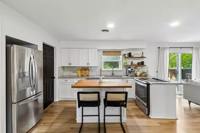 13936 Charcoal Lane, Farmers Branch, TX 75234 - Photo 8