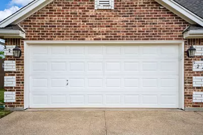 325 Village Parkway, Crowley, TX 76036 - Photo 38